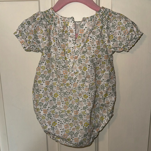 Carters bubble romper - Picture 2 of 4